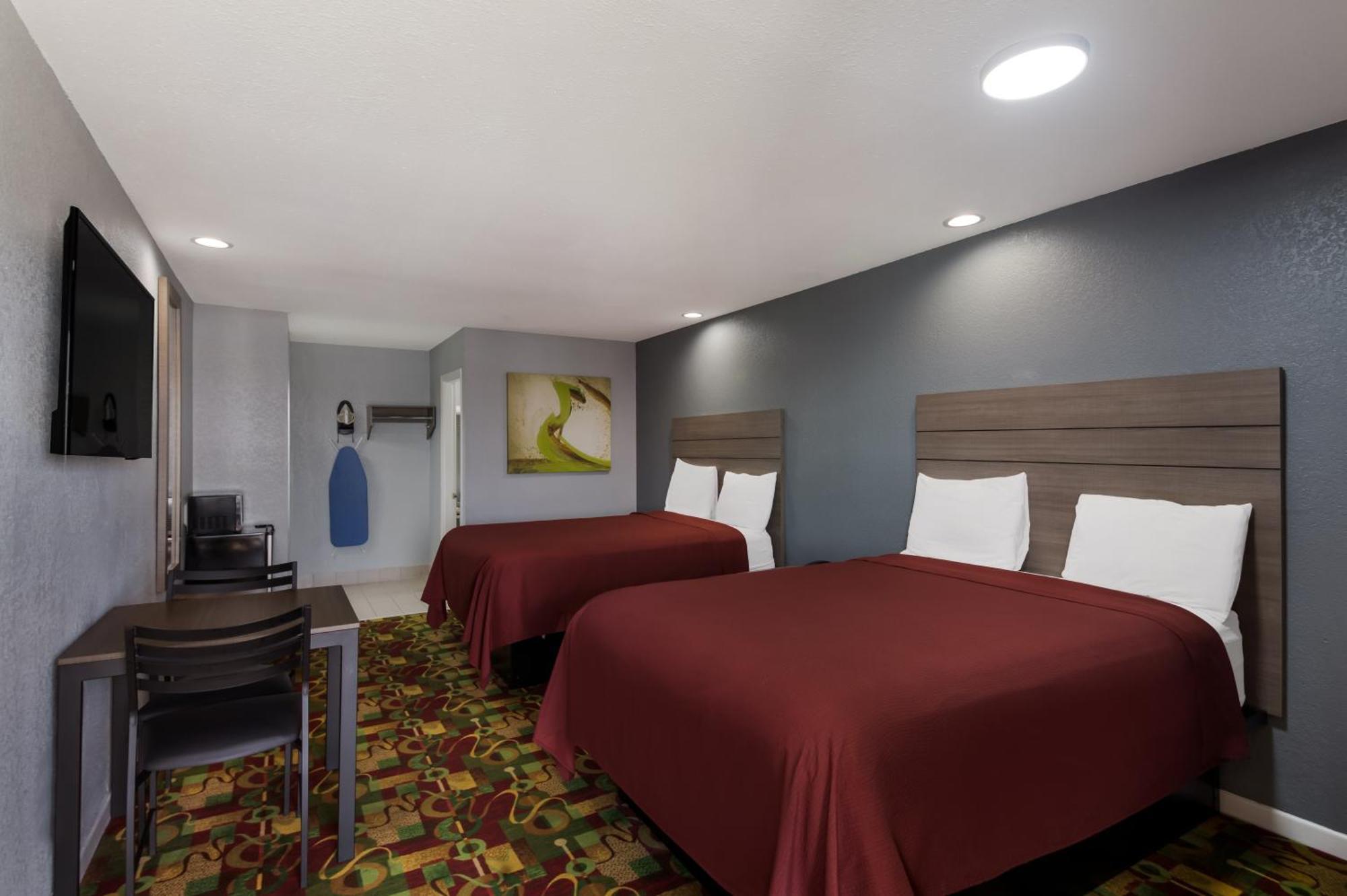 Americas Best Value Inn Buda Exterior foto