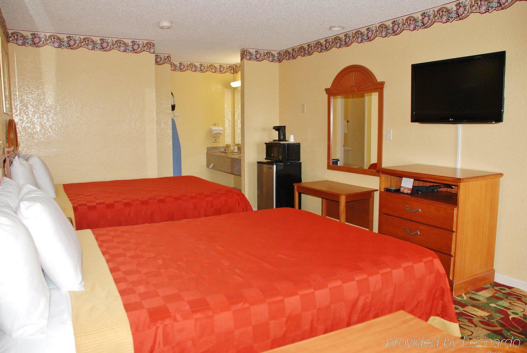 Americas Best Value Inn Buda Exterior foto